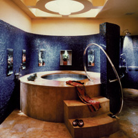 1997 - Spa with hot water bath thub